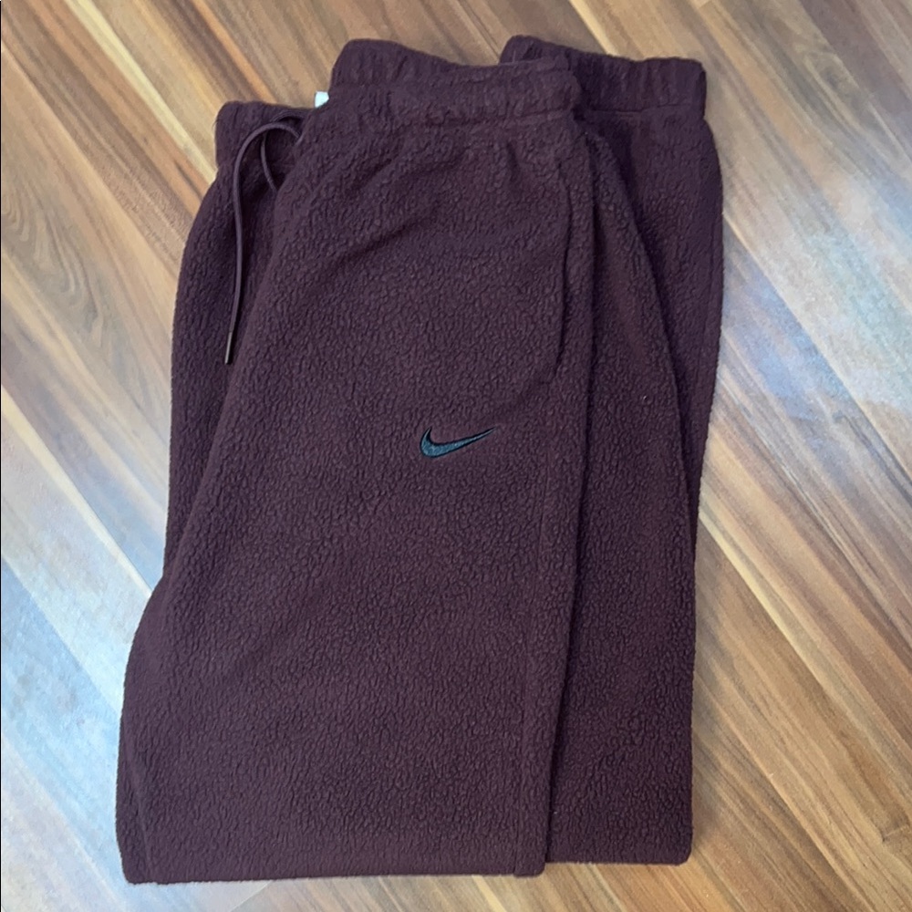 Nike Maroon Fleece Sweatpants With tags